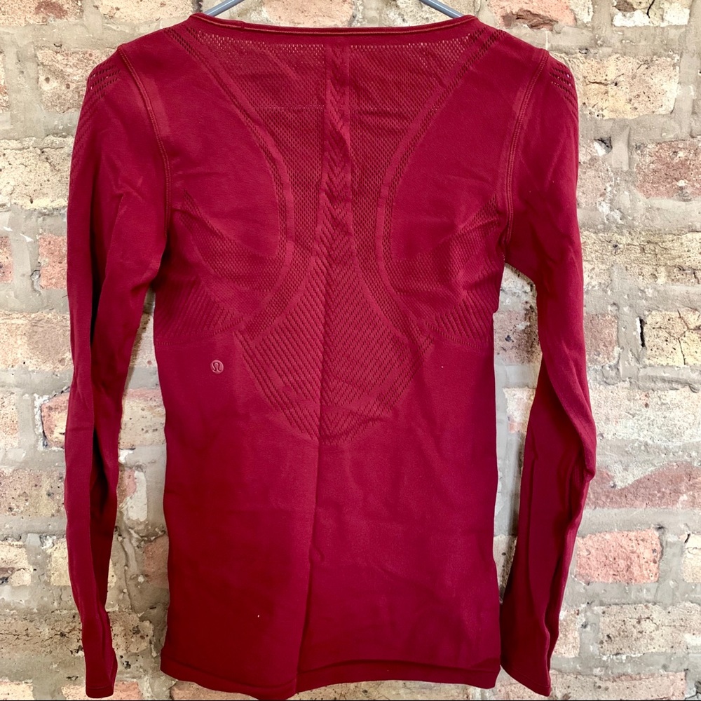 Lululemon Maroon long sleeve sz M